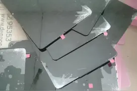 男子6千多元货品邮寄途中遭损毁，快递公司：只能赔1500元图片