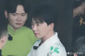《德云斗笑社》郭德纲带团横店探班郭麒麟，大林剧组请假陪录综艺图片
