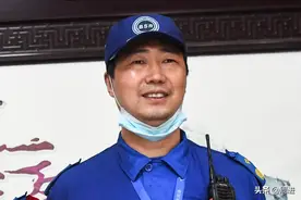 我是蓝天救援队队员，AA制筹钱参加疫情防控、灾害救援，没有薪酬图片