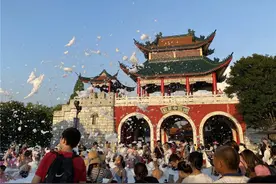 桂林：乐满地点燃景区“夜经济”，助力广西文旅复兴图片