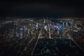 三湾三城的时代命题，青岛第七区的向上力量图片