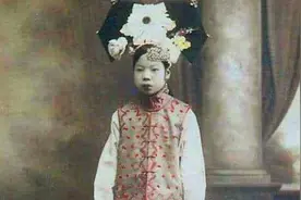军官再婚娶一女工，共同生活6年后才知，妻子竟是末代皇妃图片