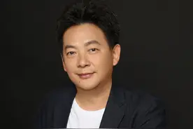 设计趋势人物｜臻品郑俊华：拖着买菜拉杆车签约迪士尼图片