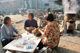 农村57岁阿姨找老伴：不求财不求房，满足3个条件让自己远离孤独图片