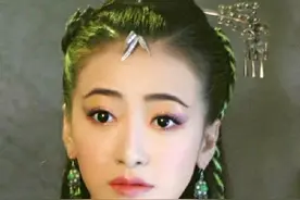 陈紫函：因贫穷拍戏挣钱，下嫁小9岁老公退圈，走红毯身材惹争议图片