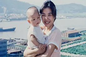 徐琴妈妈和她的孩子们：小就小了，弯就弯了图片