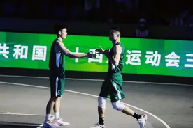 野球帝的李观洋和赖益烨，站上了全运舞台！我为他们而骄傲图片