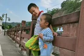 不要用你的无知来逗孩子，这样逗我孩子我会怼你图片