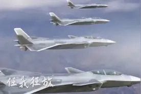 双座版歼20再亮相，现身珠海航展展板，可成空中航母控制无人僚机图片