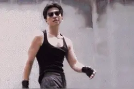 李健悄悄拔尖儿，惊艳众人：不会健身的段子手不是一名合格的歌手图片