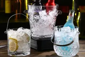 为什么夏天都爱喝“冰啤酒”却没人喝“冰白酒”？听听酒鬼怎么说图片