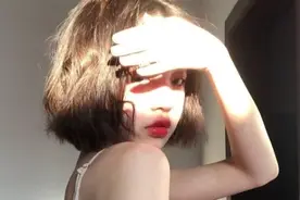 泽美：女生洗完头后，坚持做到4点，头发效果顺滑 发量也变多了！图片