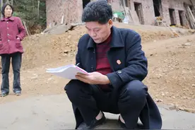 叔侄建房修路陷入连环案，新化法院现场调解弥合亲情图片