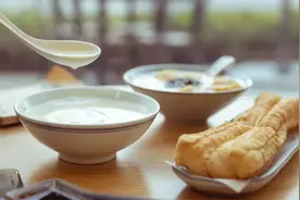 早餐3个错误，你可能常犯！吃豆浆不如吃它，祛湿气、补肾气图片