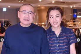 收入5.2亿！香港富豪刘銮雄拍卖三幅名画，比买入时升值10倍图片