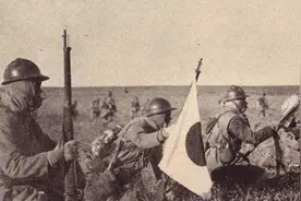 日本军官成为粟裕手下炮兵营长，在日见到粟裕，仍称老首长图片