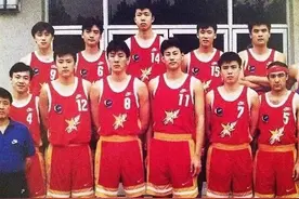 全队解散退出CBA！再见了，八一！再也没有军粤大战了图片
