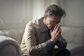 感到越来越抑郁焦虑，对生活失去信心，想要放弃怎么办？图片