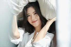 男人心里不只你一个女人，才会有的2种“异常”表现图片