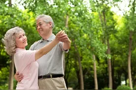 丧偶后，要不要再婚，这个女人讲出真心话图片