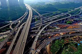 中国最“反人类设计”的五座大桥，桥建造好了，路却更拥堵了！视频封面