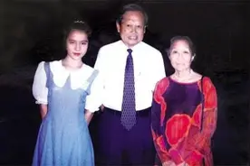 翁帆：杨先生为了不打扰我睡觉，去厕所看书，我决定嫁给他图片