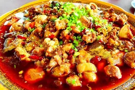 四川辣子鸡、江苏叫花鸡，盘点十省因鸡出名的美食，您家乡上榜没图片