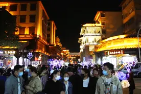 许昌最热闹的古城街，竟然藏着这么多人气美食图片