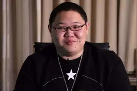 PDD生日聚会，大司马为其准备惊喜！但却出现“那个男人”背影？图片