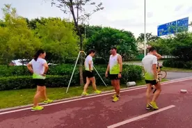 小聂：你知道“小腿前摆”和“小腿弹出”的具体意思吗？图片
