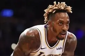 NBA“魔兽”：德怀特·霍华德图片