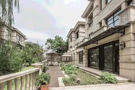 800m²独栋别墅 带你走进豪门世界图片