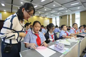 民办院校要凉了？教育部督促中小学“民转公”，私立老师该咋办？图片