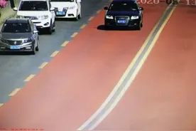 @占用BRT的车主：交警喊你查一下违法记录图片