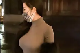 小说：我发现美女同事不可告人秘密，装无意套她的话，不料被戳穿图片