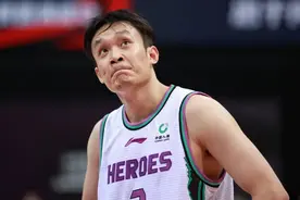 34分+9记三分！丁彦雨航最强一战！CBA近15年来第一人图片