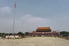 天安门两侧的公园图片