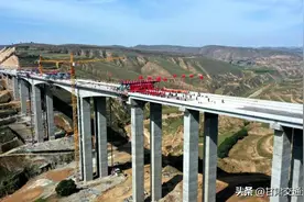 二车公路全线整体贯通图片