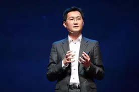 马化腾在朋友圈中放飞自我图片