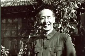 26岁小伙报考青岛大学，数学0分，作文写了28字，院长：马上录取图片