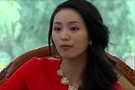 案件故事：美女本想傍大款，谁料刚约会完事，富豪就惨死在别墅内图片