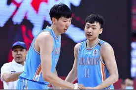 新疆600万顶薪双手奉上！周琦无奈却恐怕一辈子都得在那里了图片