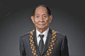 袁隆平生前感恩一生的人：没有他就没有杂交水稻的辉煌图片
