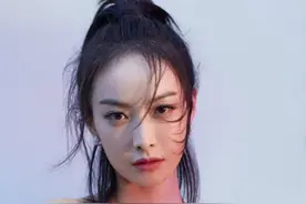 宋茜超大蝴蝶结上衣搭配波点裤，独具时尚巧思图片