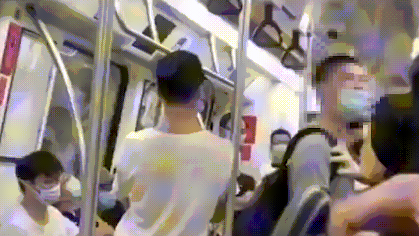 【附视频】深圳男子辱骂地铁安保员不如狗，警方通报来了！图片