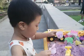 孕期胎儿脑室增宽出生的孩子图片