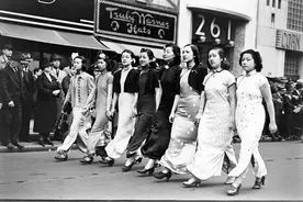 1938年，纽约华人美女抗日募捐。彼得·斯塔克波尔/摄图片