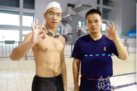 矿泉水瓶能做救生衣？消防人员用实验告诉你答案图片