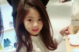 韩国最美最红的5岁女孩，看了妈妈后才发觉基因很强大图片