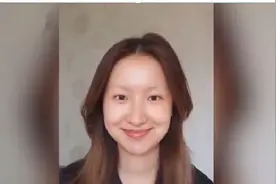 重庆妹子化妆成蒙娜丽莎，狂吸60万粉，震撼《每日邮报》图片